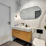 Portova Q4apartments Apartment