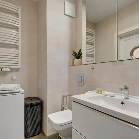 Portova Q4apartments Γκντίνια