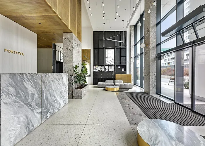 Portova Q4apartments شقة غدينيا