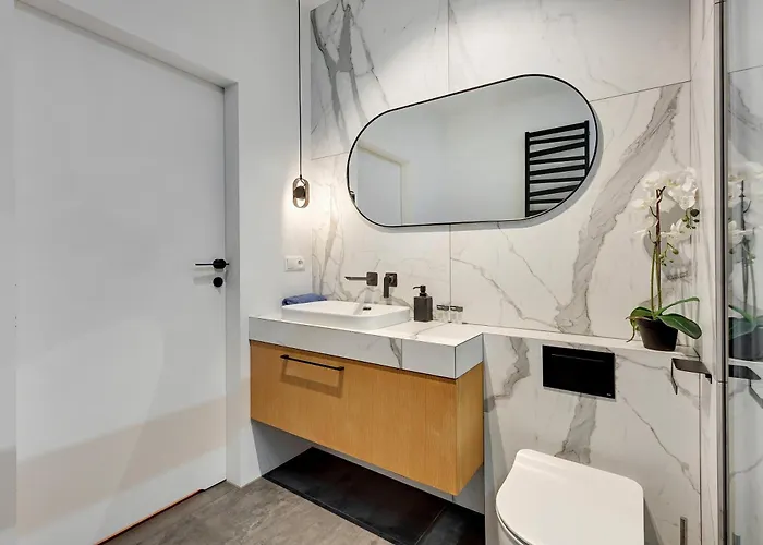 Portova Q4apartments شقة