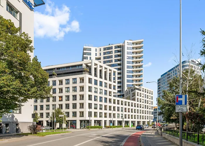 Portova Q4apartments غدينيا