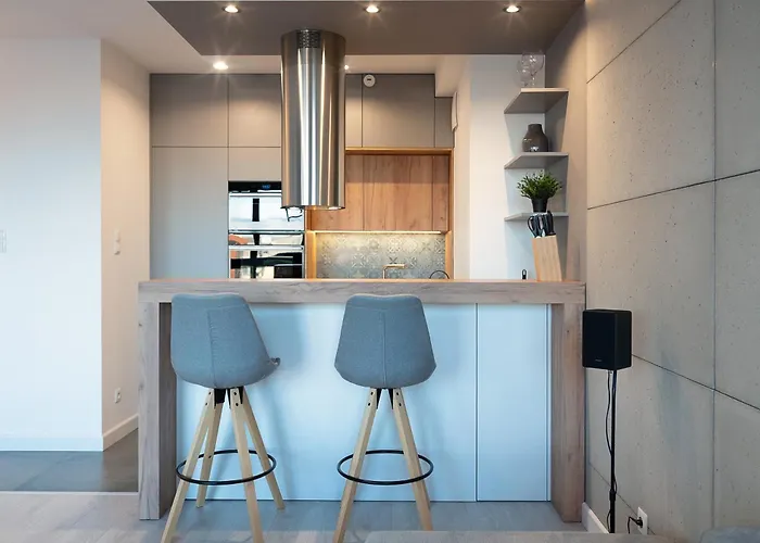 Portova Q4apartments شقة غدينيا